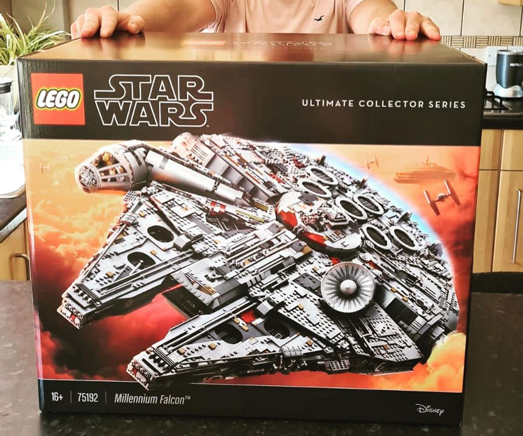 541 Piece LEGO Millennium Falcon | Million Dollar Gift Ideas