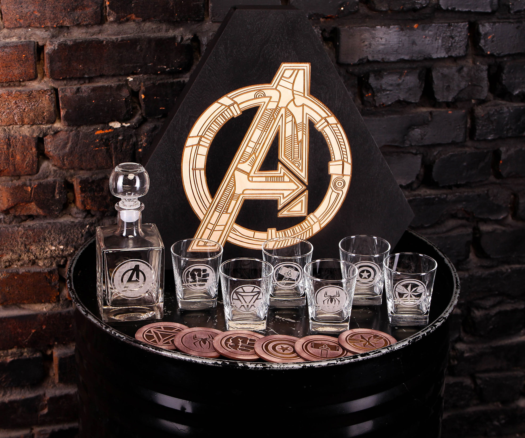 Avengers Whiskey Decanter Set