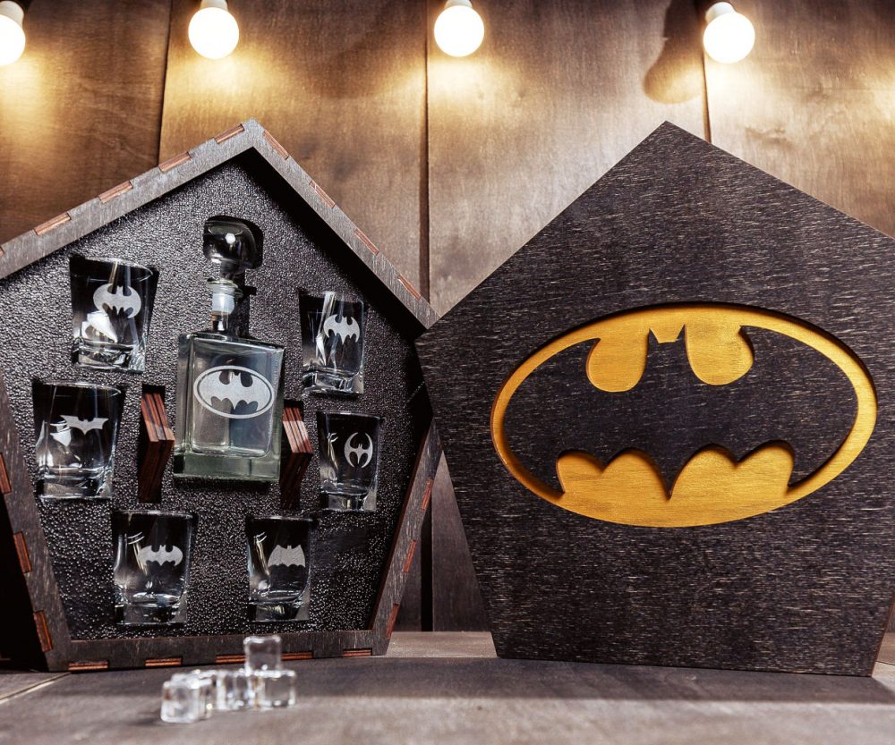 Batman Whiskey Decanter Set
