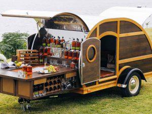 Bulleit Portable Whiskey Bar | Million Dollar Gift Ideas
