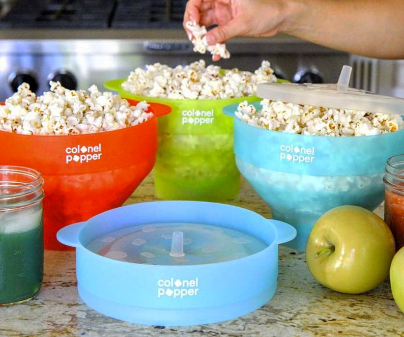 Collapsible Microwave Popcorn Maker