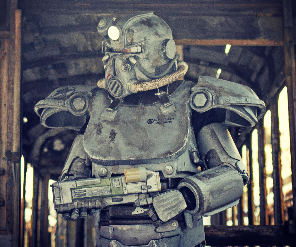 Fallout T-51 Costume Set