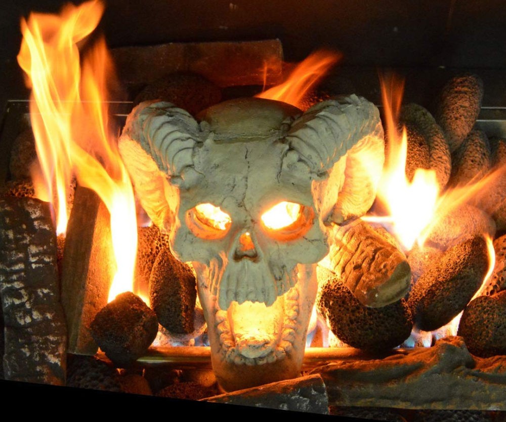 Fireplace Skull Gas Log 1