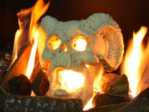 Fireplace Skull Gas Log | Million Dollar Gift Ideas