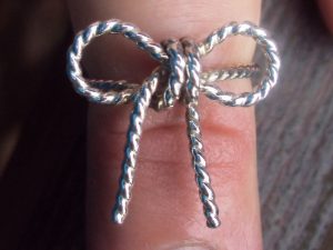 Forget Me Knot Rings | Million Dollar Gift Ideas