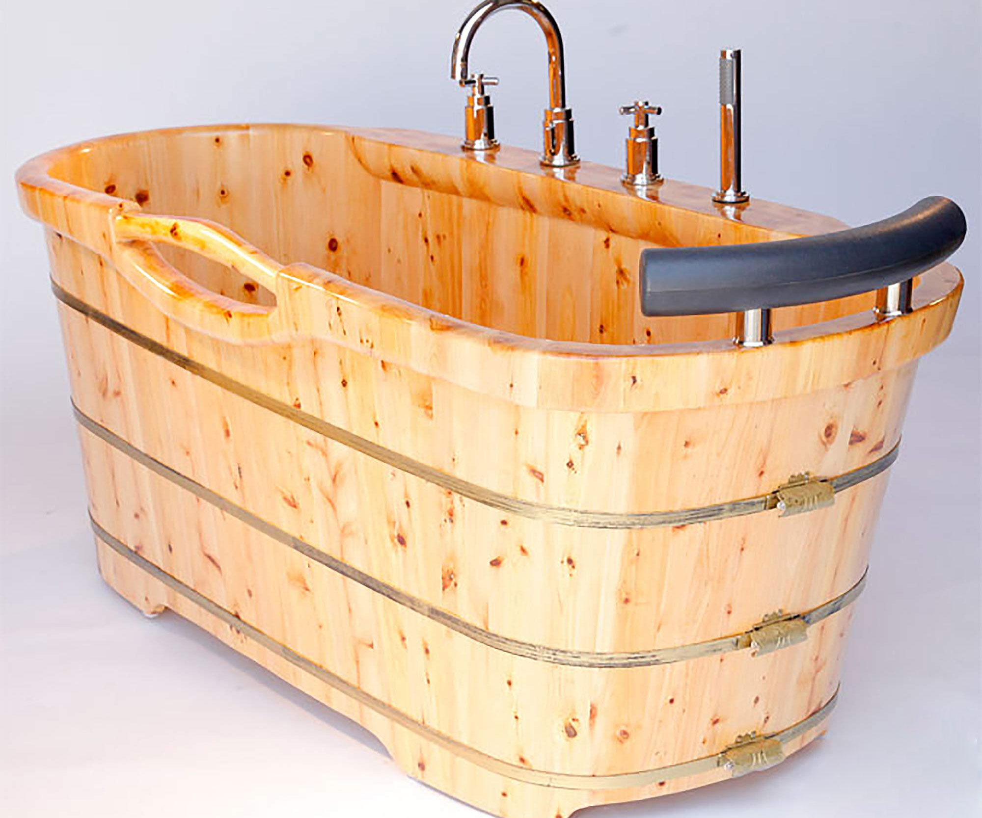 Freestanding Wooden Bathtub 1