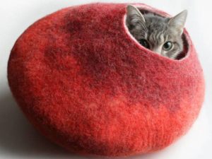 Fuzzy Bubble Cat Bed | Million Dollar Gift Ideas