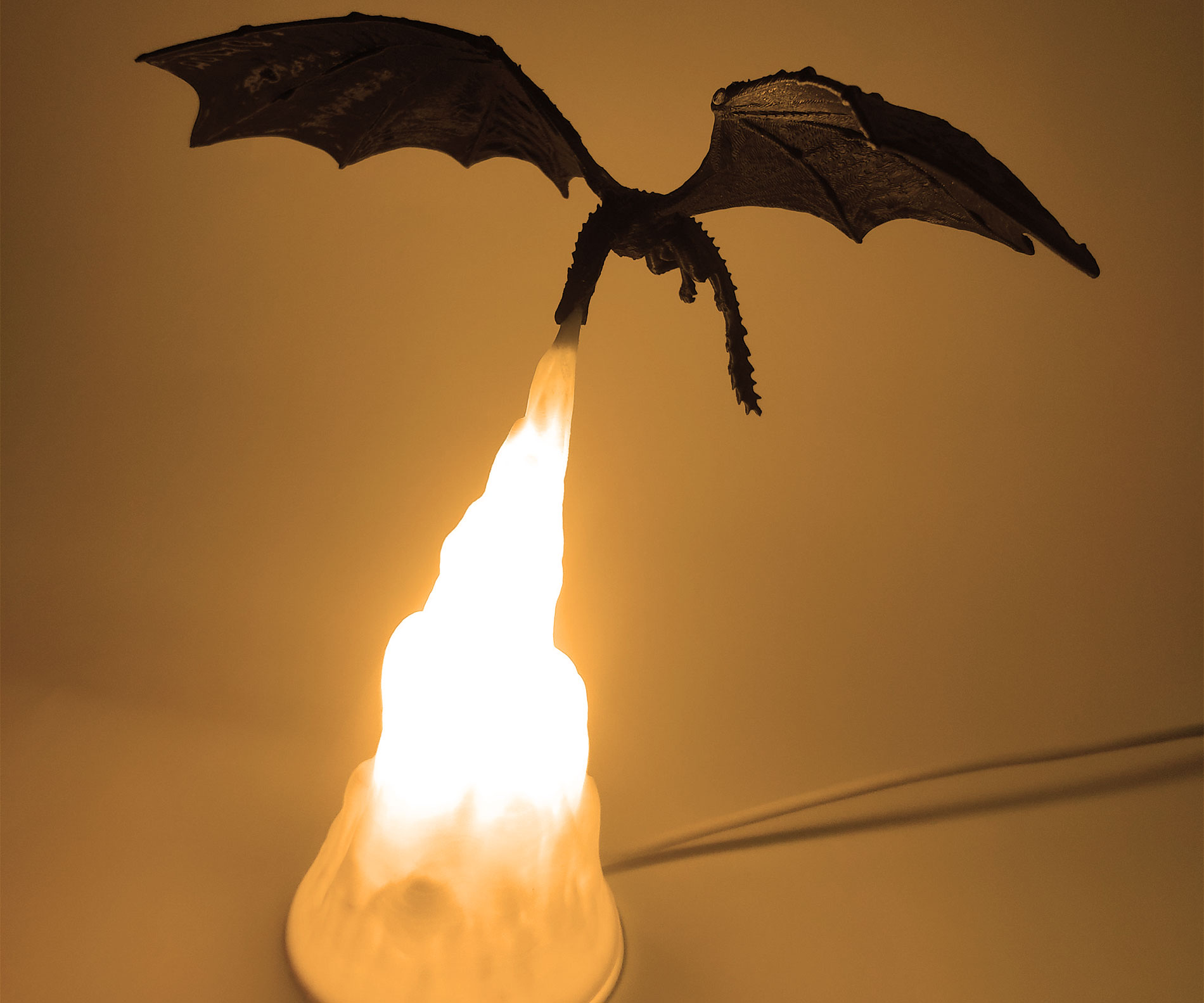 Game Of Thrones Dragon Lamp 1