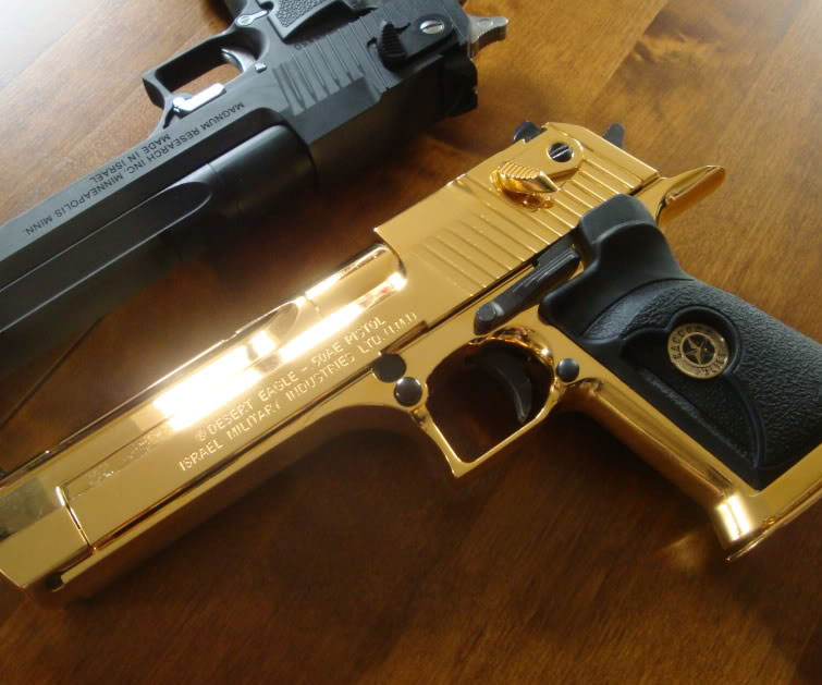 Gold Desert Eagle Gun 2