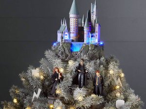 Hogwarts Castle Xmas Tree Topper | Million Dollar Gift Ideas
