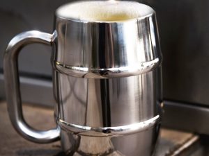 Insulated Stainless Steel Beer Mug | Million Dollar Gift Ideas