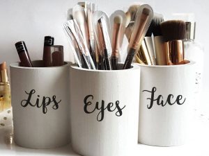 Lips Eyes Face Makeup Brush Holders | Million Dollar Gift Ideas