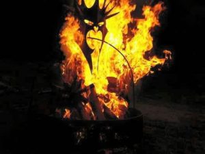Lord Of The Rings Fire Pit | Million Dollar Gift Ideas