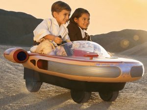 Luke Skywalker’s Landspeeder Ride-On | Million Dollar Gift Ideas