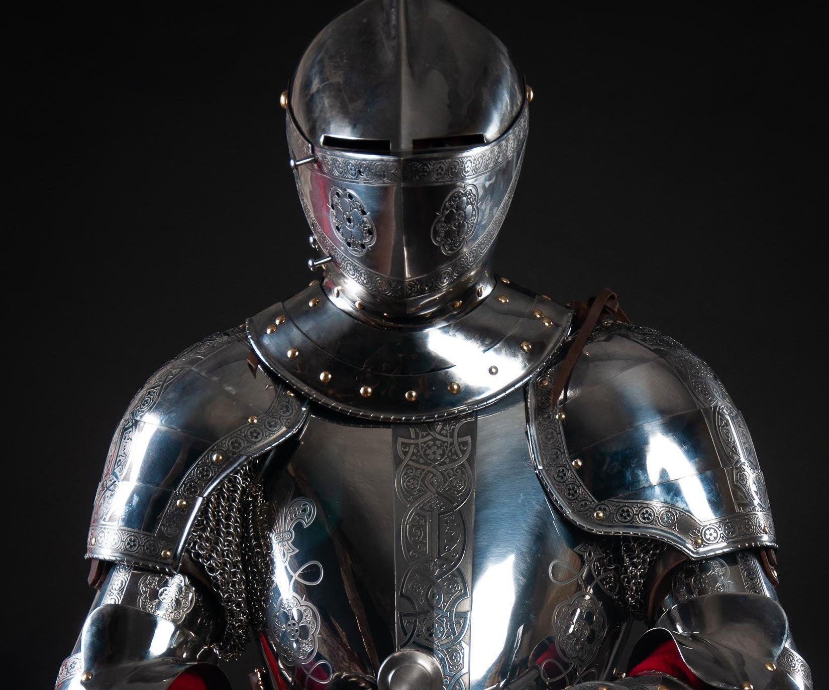 Medieval Full Plate Armor 1