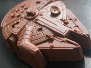 Millennium Falcon Chocolate Mold | Million Dollar Gift Ideas