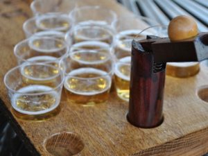 Mini Beer Pong Table | Million Dollar Gift Ideas