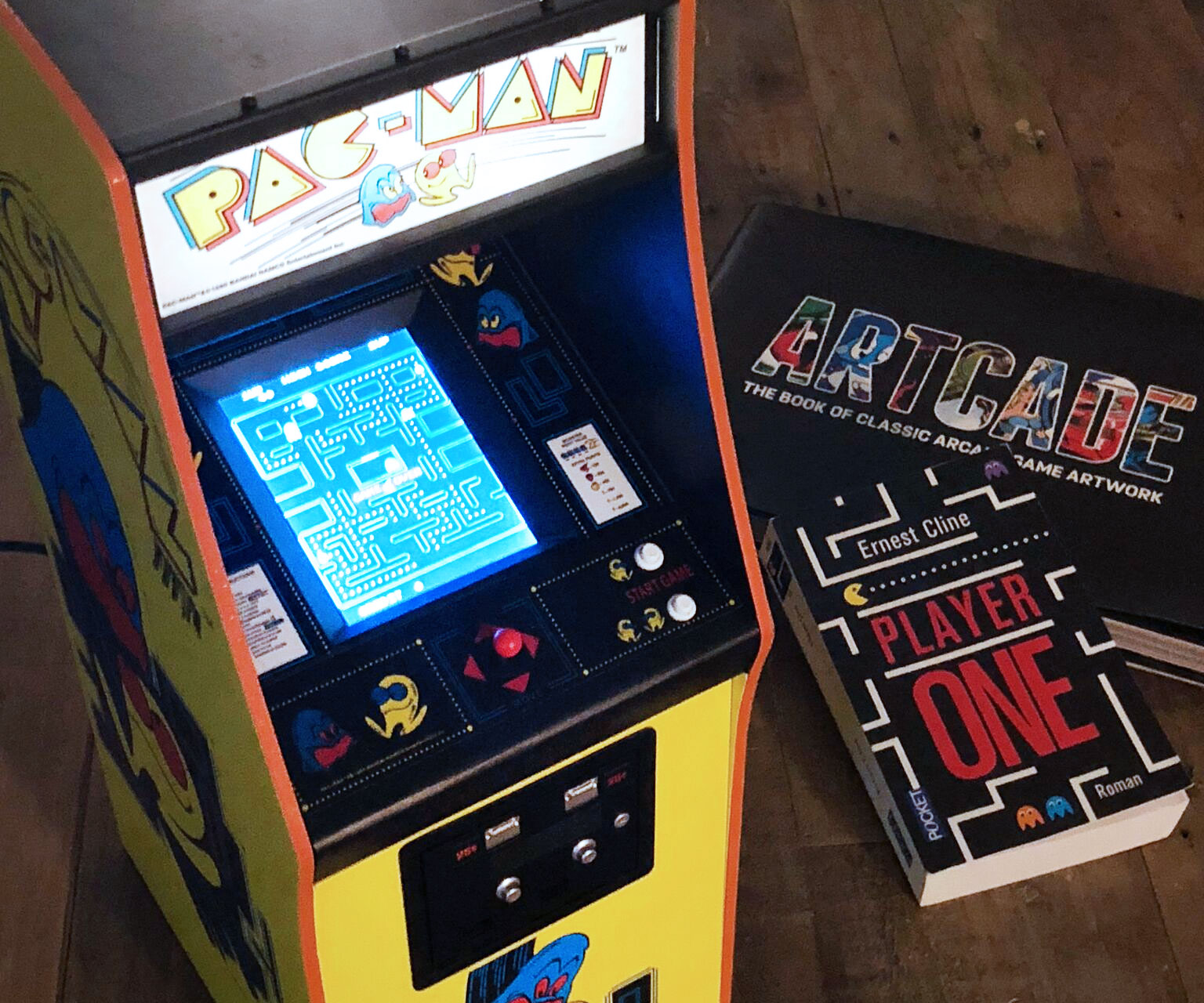 Mini Playable Pac-Man Arcade Machine
