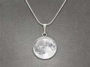 Moon Necklace | Million Dollar Gift Ideas