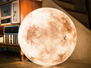 Moon Shaped Lantern | Million Dollar Gift Ideas
