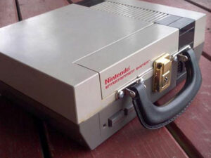NES Lunchbox | Million Dollar Gift Ideas