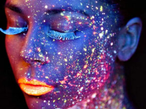 Neon Glitter Makeup | Million Dollar Gift Ideas