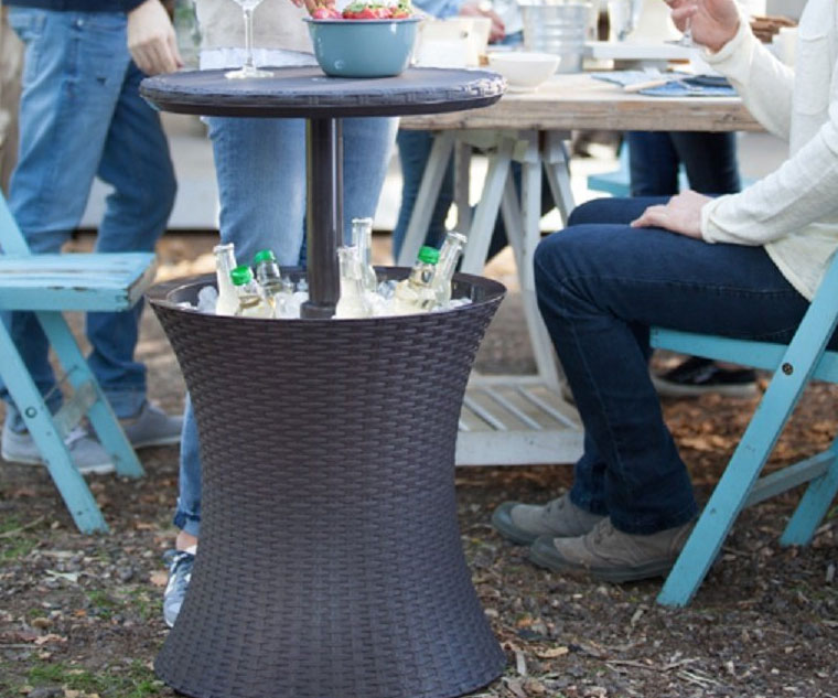 Outdoor Pull Up Table Cooler 2