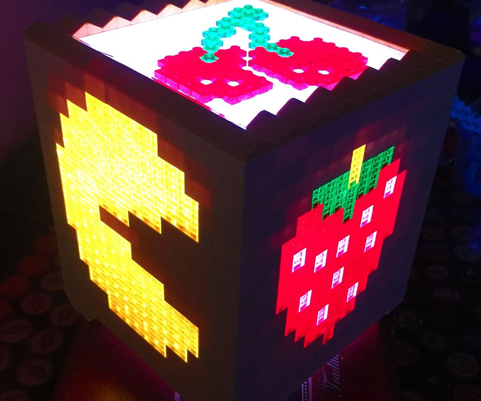 Pac Man Lego Light 2
