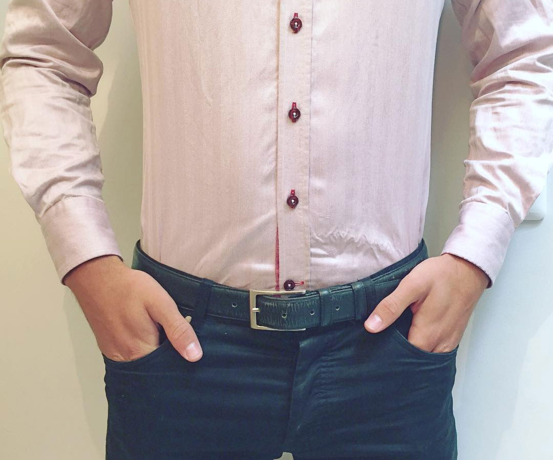 Perfectly Tucked In Shirt Holder 1