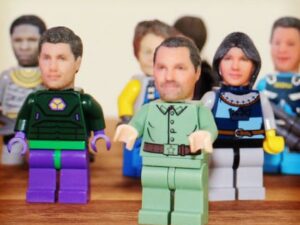 Personalized 3D Printed LEGO Heads | Million Dollar Gift Ideas