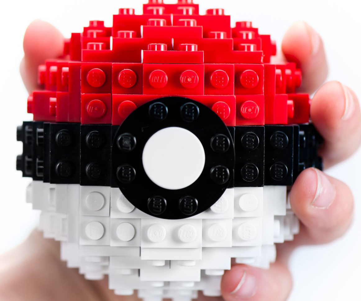 Pokeball LEGO Set