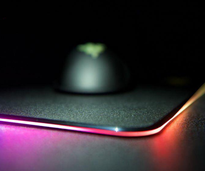 Programmable Light Up Mousepad 1