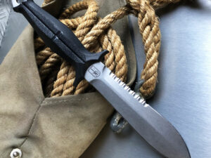 Ranae Military Field Knife | Million Dollar Gift Ideas