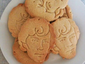 Sherlock Holmes Cookie Cutters | Million Dollar Gift Ideas