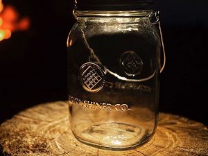 Solar Powered Light Up Mason Jar | Million Dollar Gift Ideas