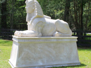 Sphinx Coffin Pharaoh Statue 1