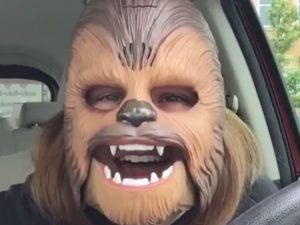 Star Wars Electronic Chewbacca Mask 1