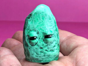 Stoner’s Pet Rock Figurines | Million Dollar Gift Ideas