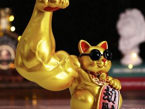 Strong Arm Maneki Neko Good Luck Cat 1