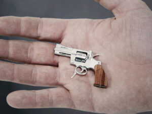 The World’s Smallest Revolver | Million Dollar Gift Ideas