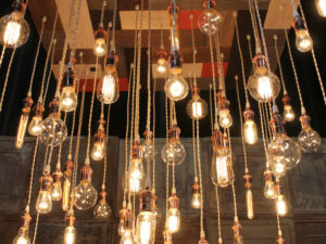 Vintage Light Bulbs Chandelier | Million Dollar Gift Ideas