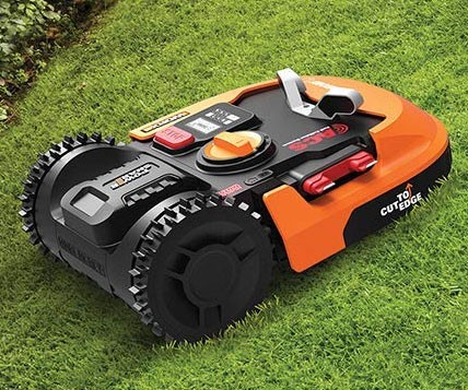 Worx Wr150 Robotic Lawnmower 2